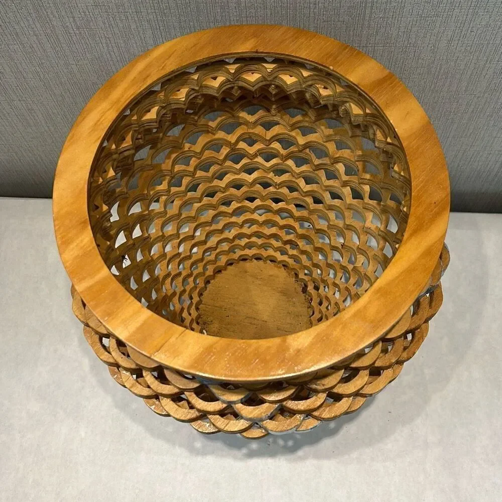 Vtg Handcrafted Wooden Decorative Tornado Bowl Vase Scroll Saw Scalloped Blue
